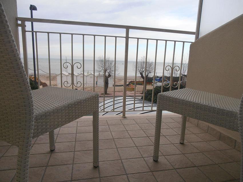 Hotel Toscana Marotta Εξωτερικό φωτογραφία
